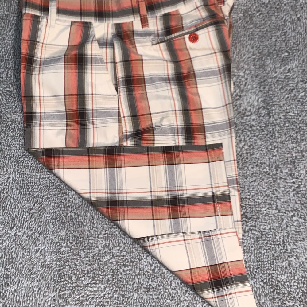 Men 60/ 40 Cotton/ Poly Long Casual Dress Shorts
